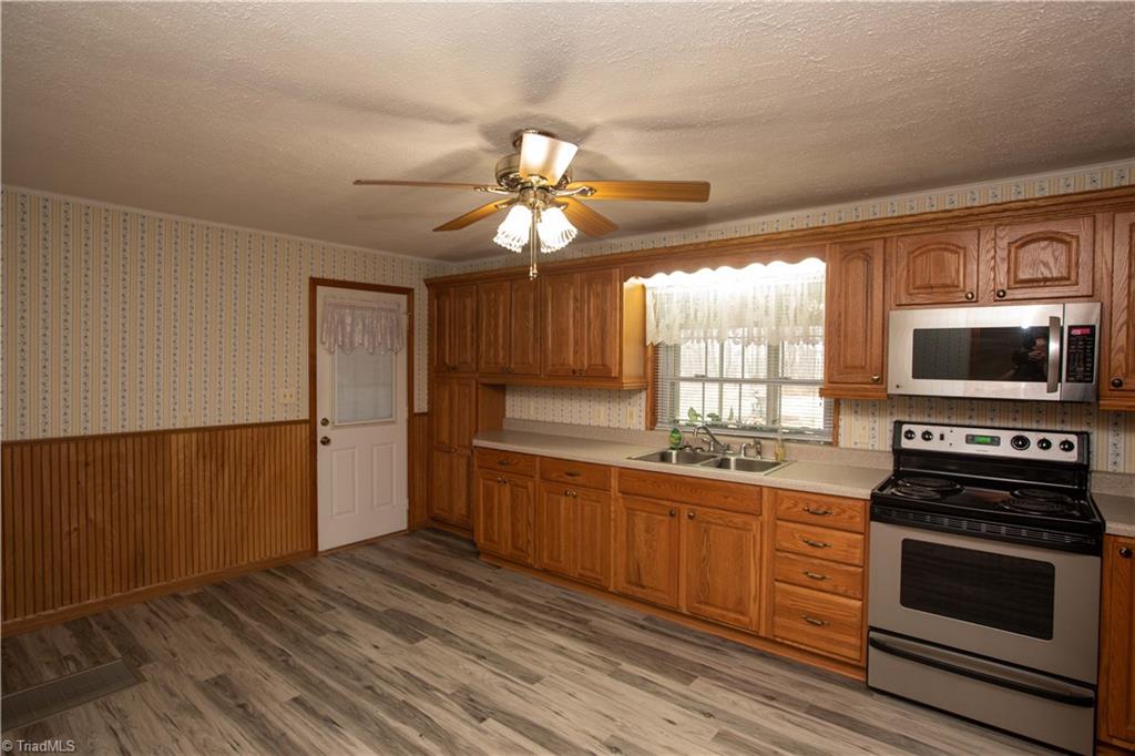 2946 Tesh Road Germanton, NC 27019 - Photo 5 of 32