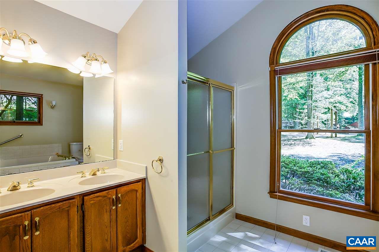 13 Woodridge Road Palmyra, VA 22963 - Photo 22 of 35 Palladium Window, ceramic tile, double vanities, shower stall