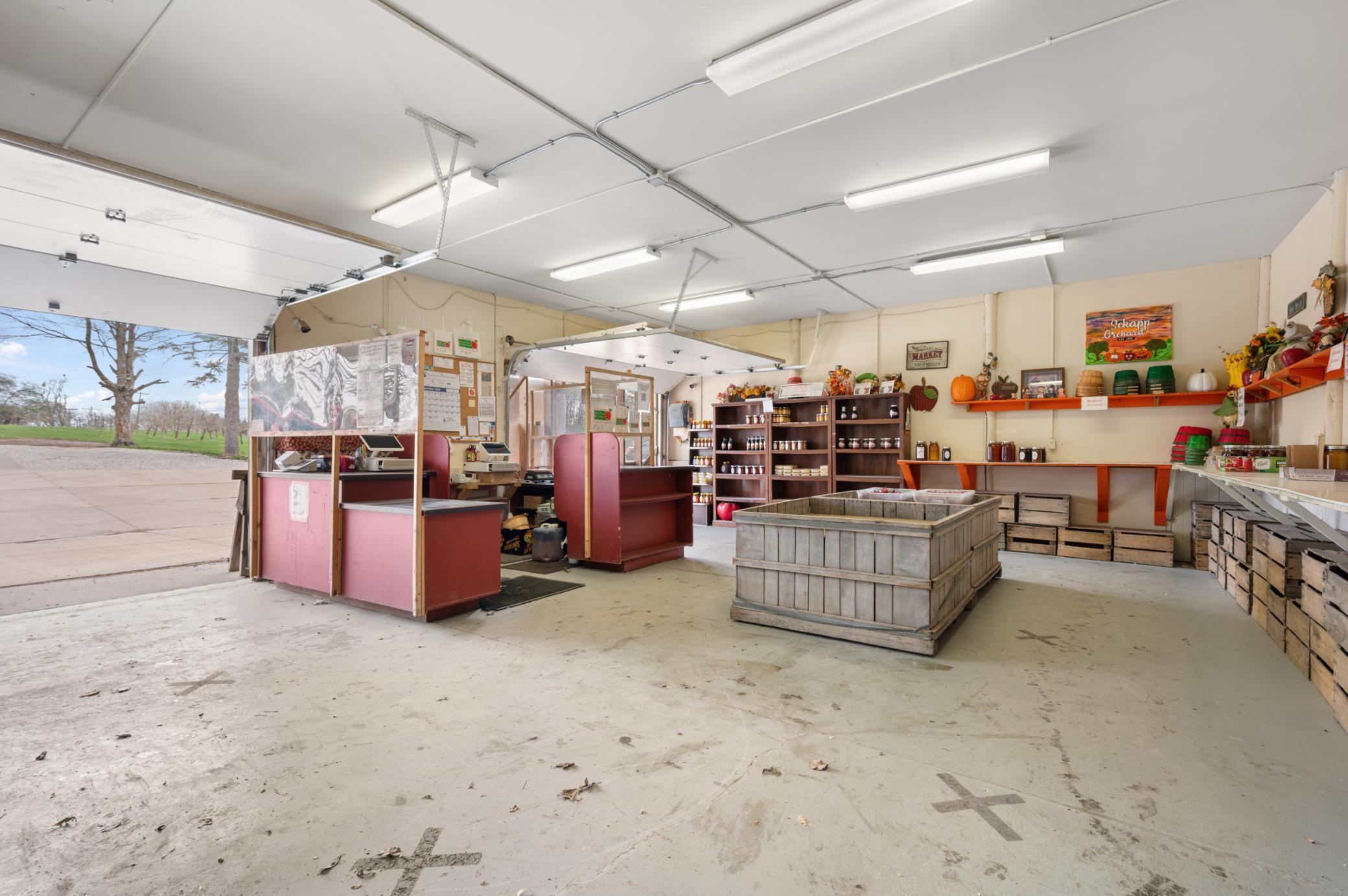 3415 Collegeview Road East Rochester, MN 55904 - Photo 10 of 48