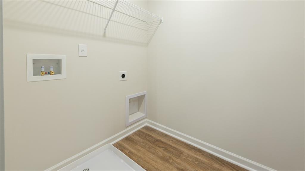 488 Bullock Pass Jefferson, GA 30549 - Photo 27 of 61 a view of small space with empty racks