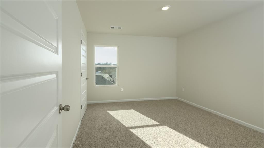 488 Bullock Pass Jefferson, GA 30549 - Photo 32 of 61 a view of room with window