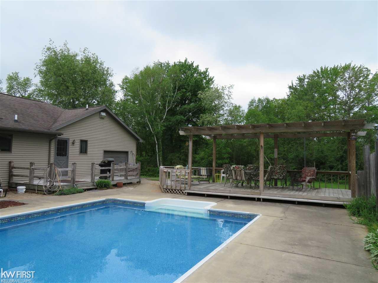 6464 West Wilson Road Clio, MI 48420 - Photo 6 of 32