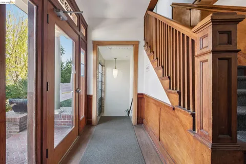 $499,000 | 425 East 11th Street, Unit 17, Oakland, CA 94606