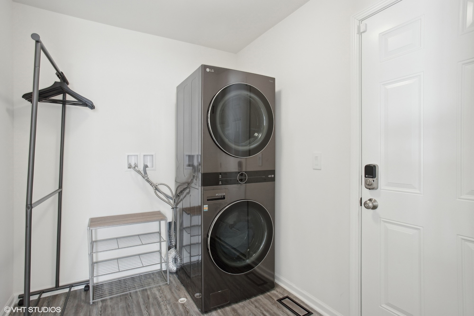 1005 Sharp Drive Plano, IL 60545 - Photo 20 of 29