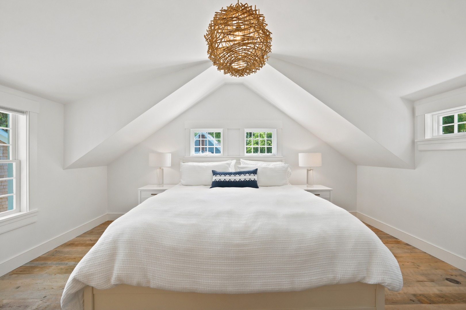 35 Pine Street Nantucket, MA 02554 - Photo 20 of 26