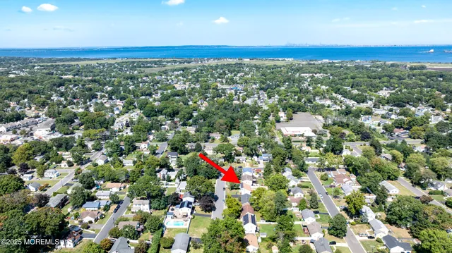 $610,000 | 573 Sumner Avenue, Belford, NJ 07718