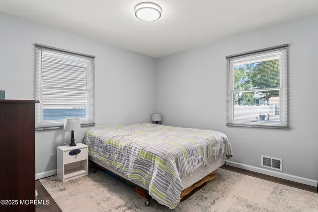 $610,000 | 573 Sumner Avenue, Belford, NJ 07718