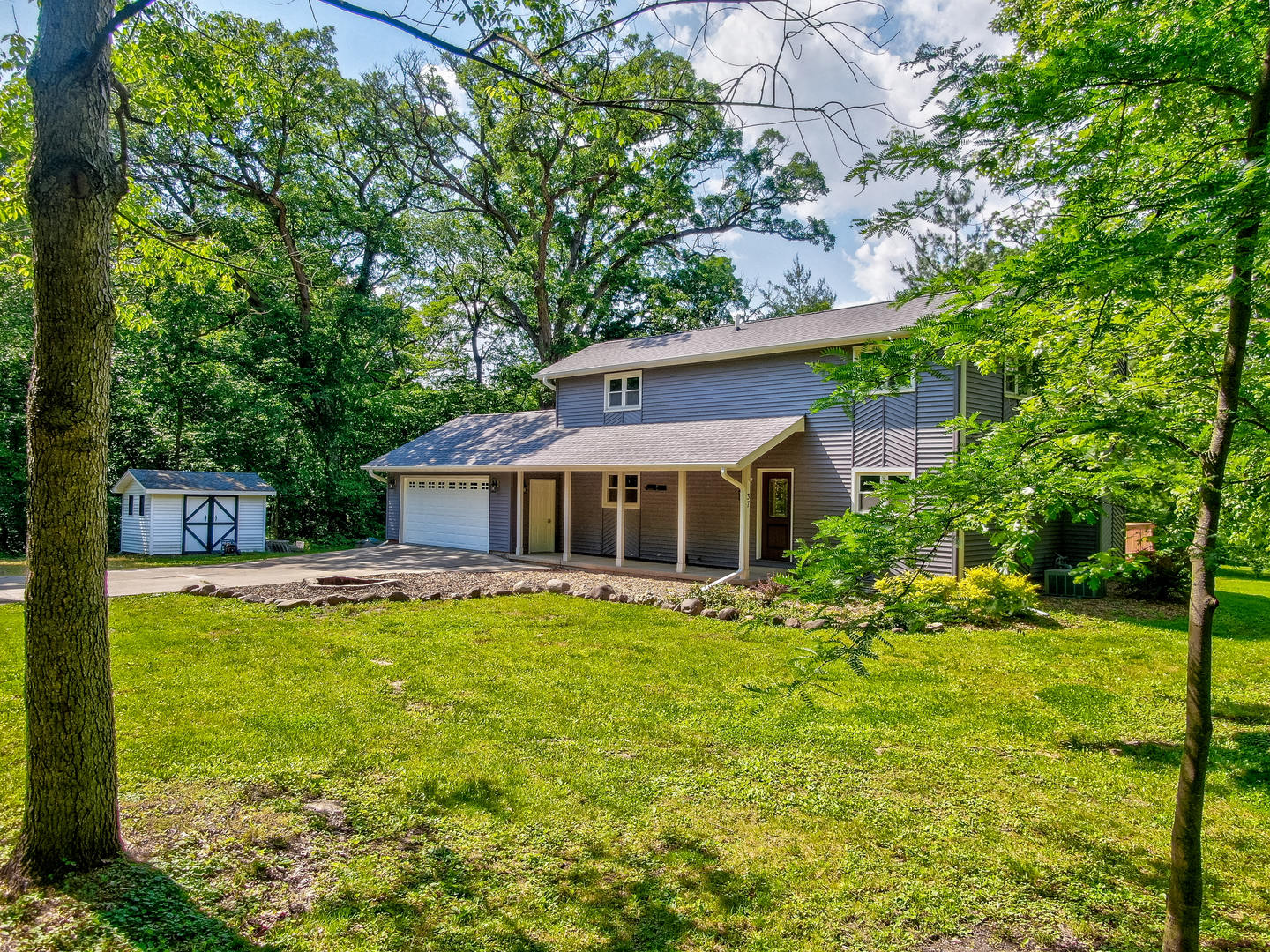 2751 East 1835th Road Ottawa, IL 61350 - Photo 1 of 31 Gallery Image 1