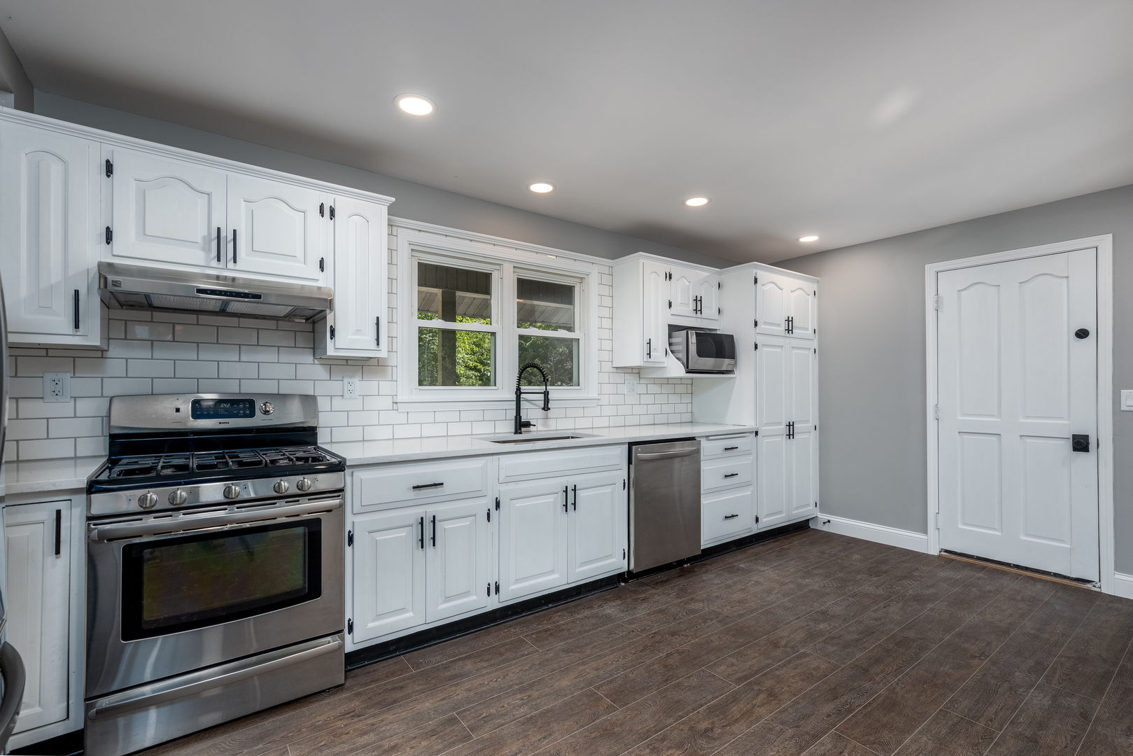 2751 East 1835th Road Ottawa, IL 61350 - Photo 5 of 31 Gallery Image 5