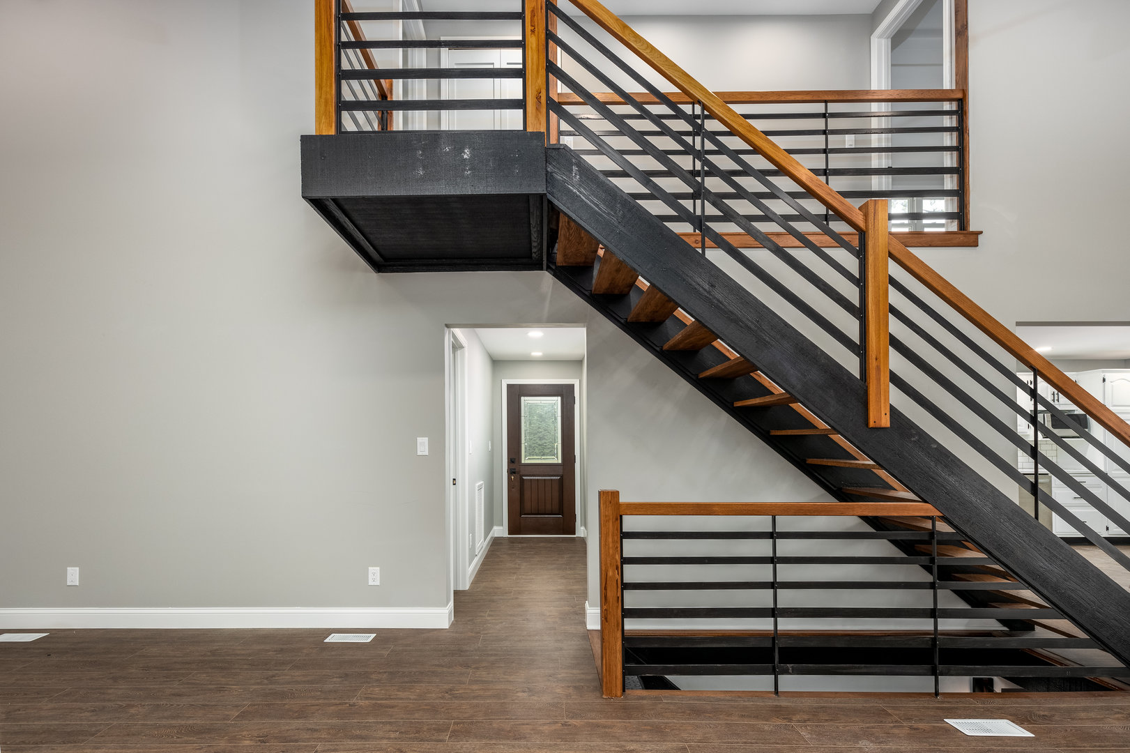 2751 East 1835th Road Ottawa, IL 61350 - Photo 7 of 31 Gallery Image 7