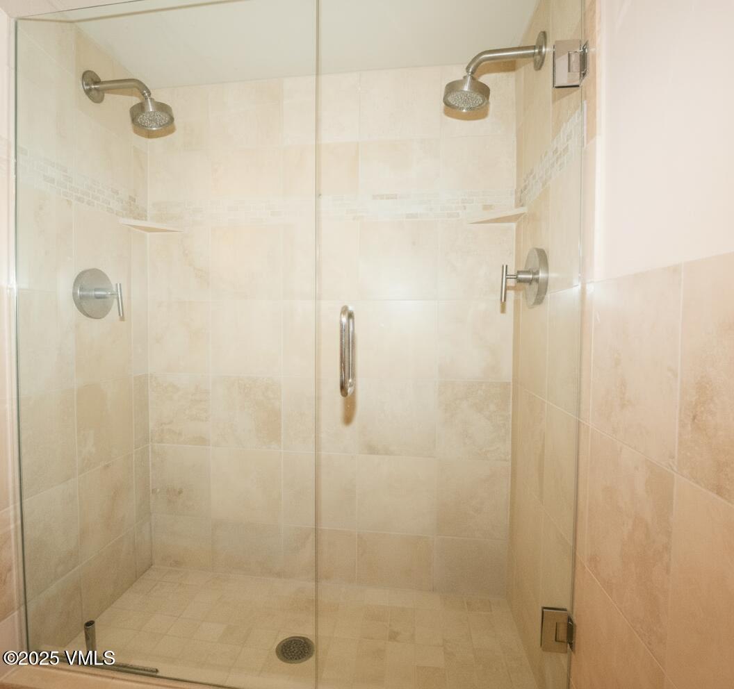 4690 Vail Racquet Club Drive, Unit 15A2 Vail, CO 81657 - Photo 8 of 20 VRB Primary Shower