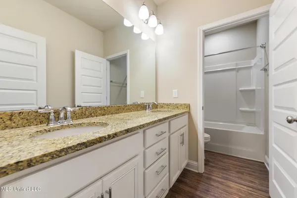 $365,000 | 148 Oystercatcher Cove, Ocean Springs, MS 39564