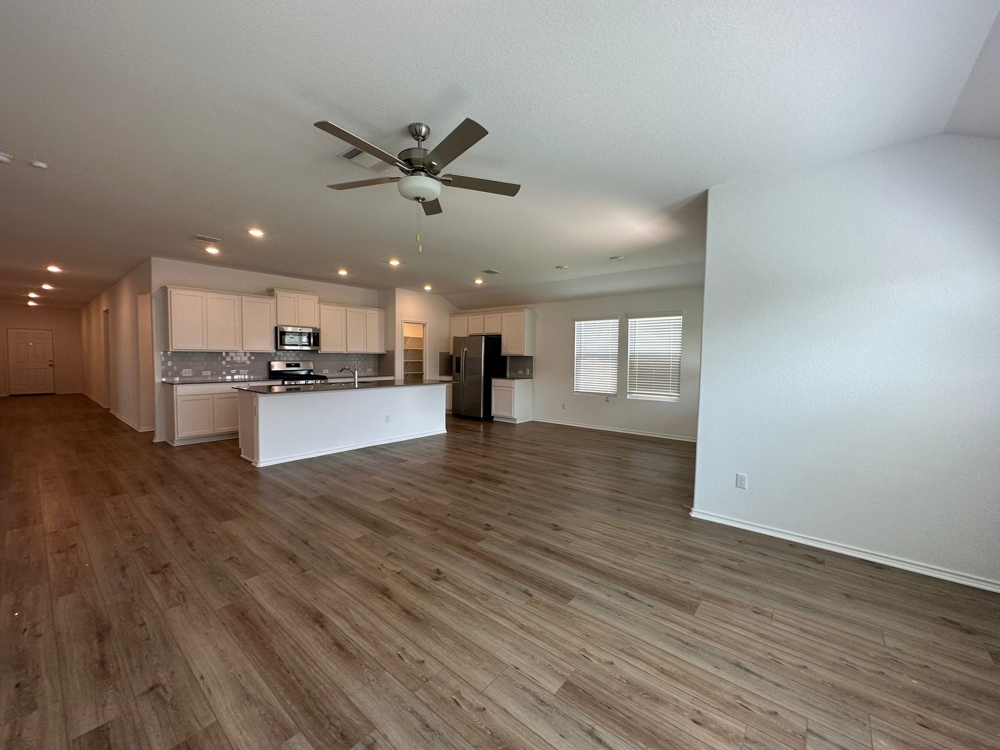 195 Otter Road Kyle, TX 78640 - Photo 22 of 35