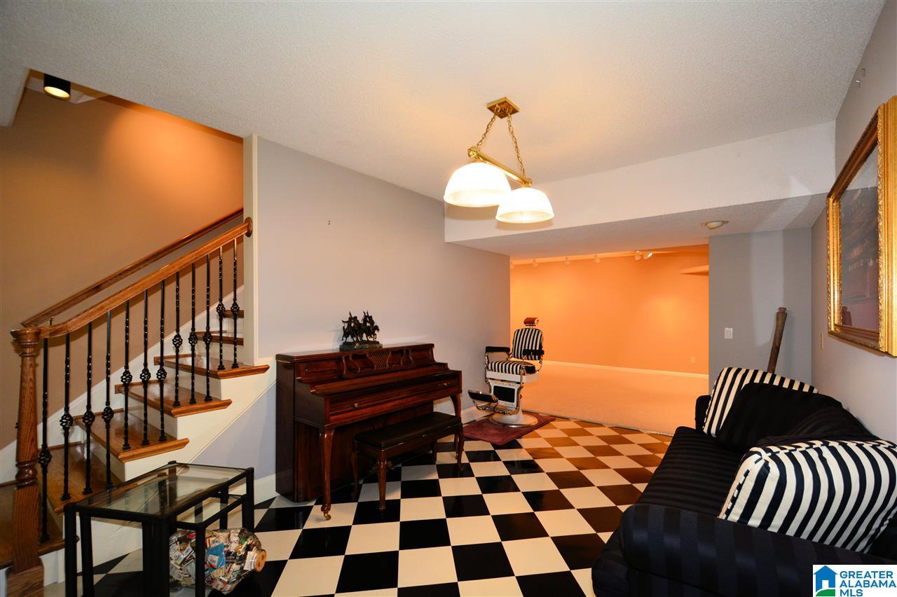 212 Oakmont Road Birmingham, AL 35244 - Photo 31 of 42