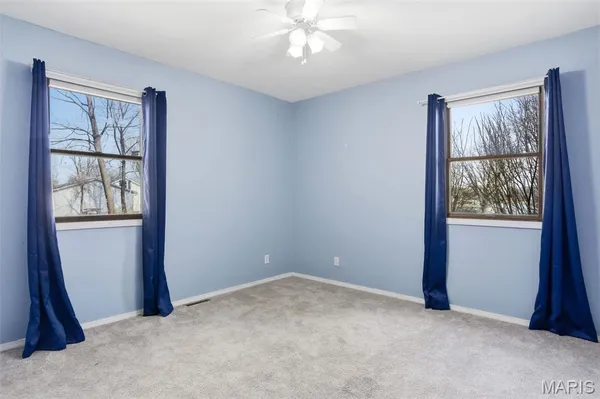 $220,000 | 147 Holiday Drive, Edwardsville, IL 62025