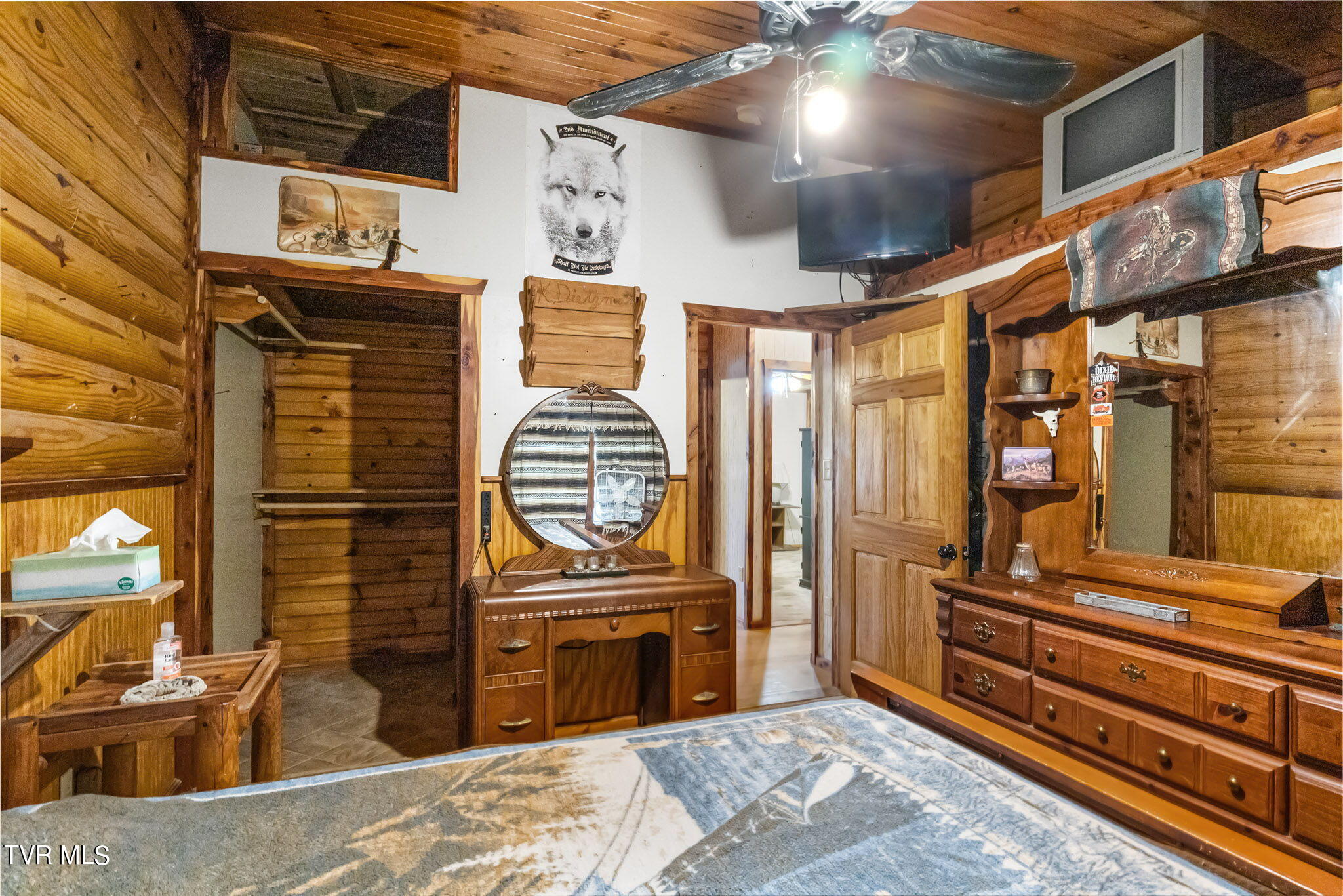 2185 Old Midway Road Mosheim, TN 37818 - Photo 25 of 48 Master BR