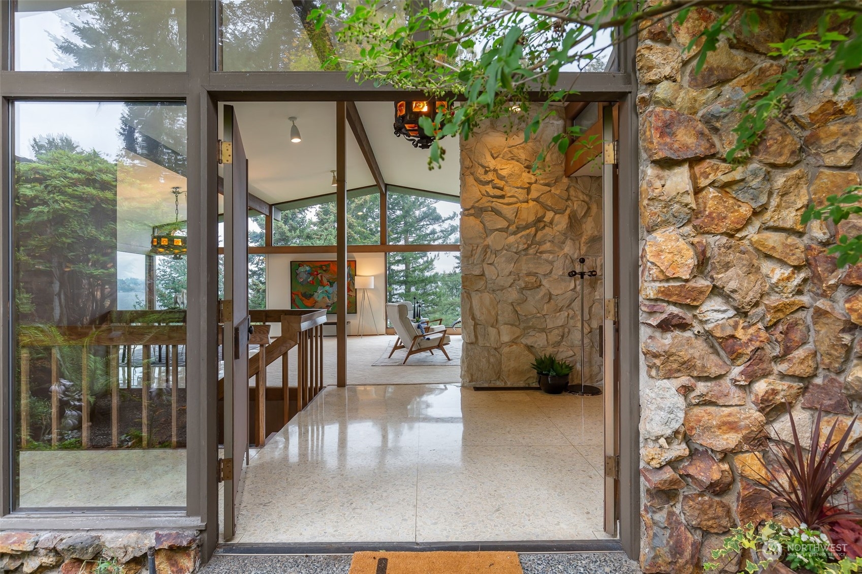 6655 Northeast Windermere Road Seattle, WA 98115 - Photo 3 of 40 a view of entryway