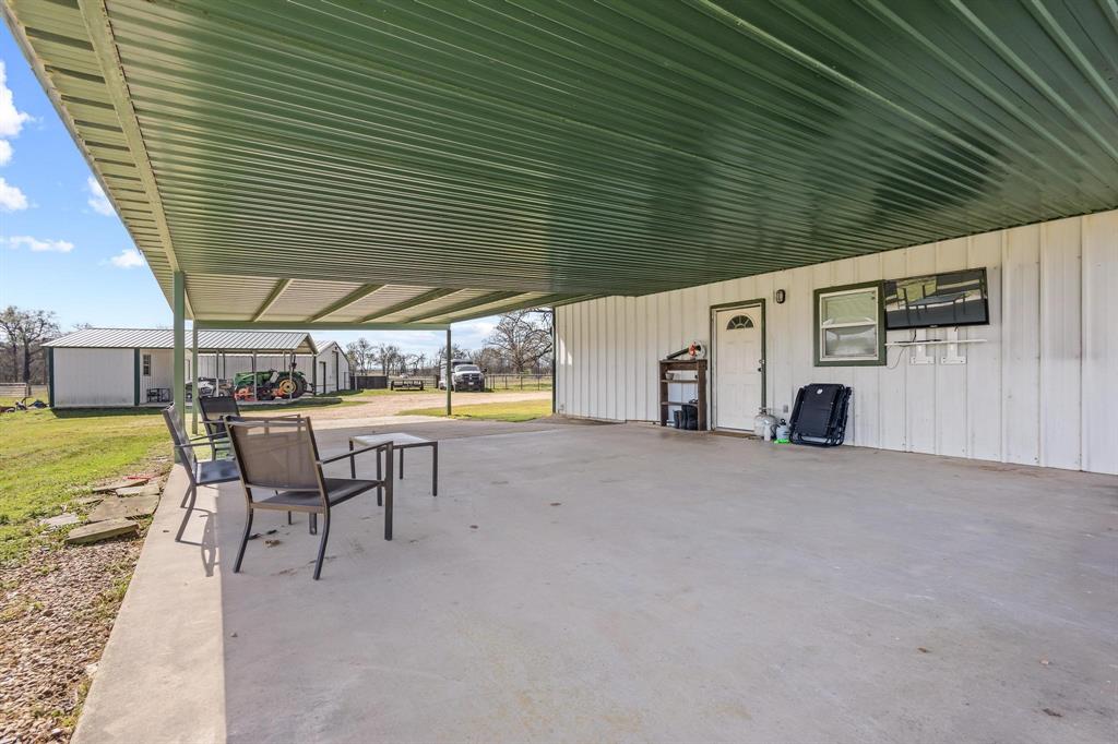 521 County Road Blossom, TX 75416 - Photo 33 of 40