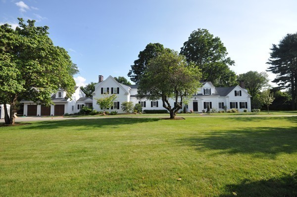 285 Musketaquid Road Concord, MA 01742 - Photo 4 of 30 a view of a house with a big yard