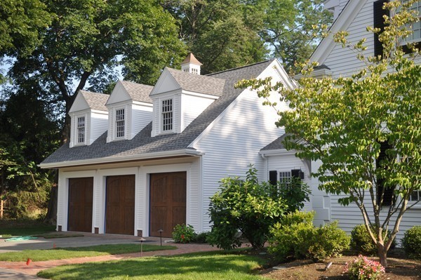 285 Musketaquid Road Concord, MA 01742 - Photo 7 of 30 front view of a house with a yard