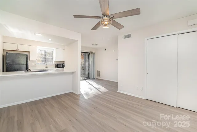 $1,250 | 11039 Cedar View Road, Charlotte, NC 28226