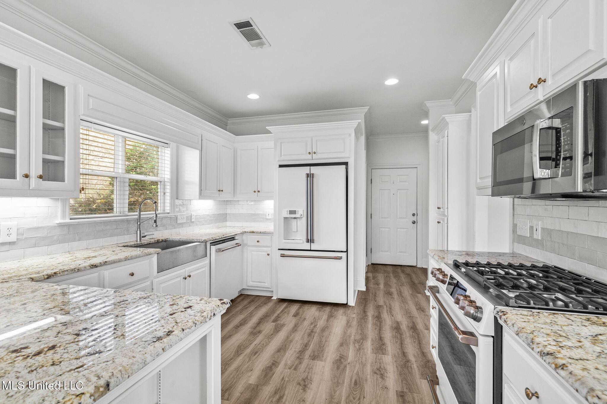 875 Robinson Road Canton, MS 39046 - Photo 27 of 97 31-web-or-mls-875 Robinson-2025-31