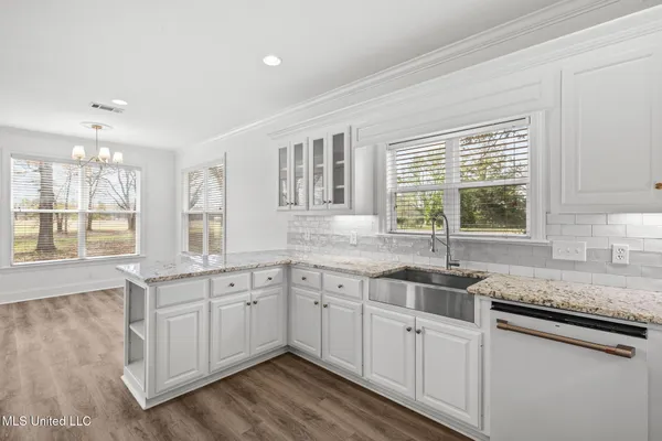 $559,000 | 875 Robinson Road, Canton, MS 39046