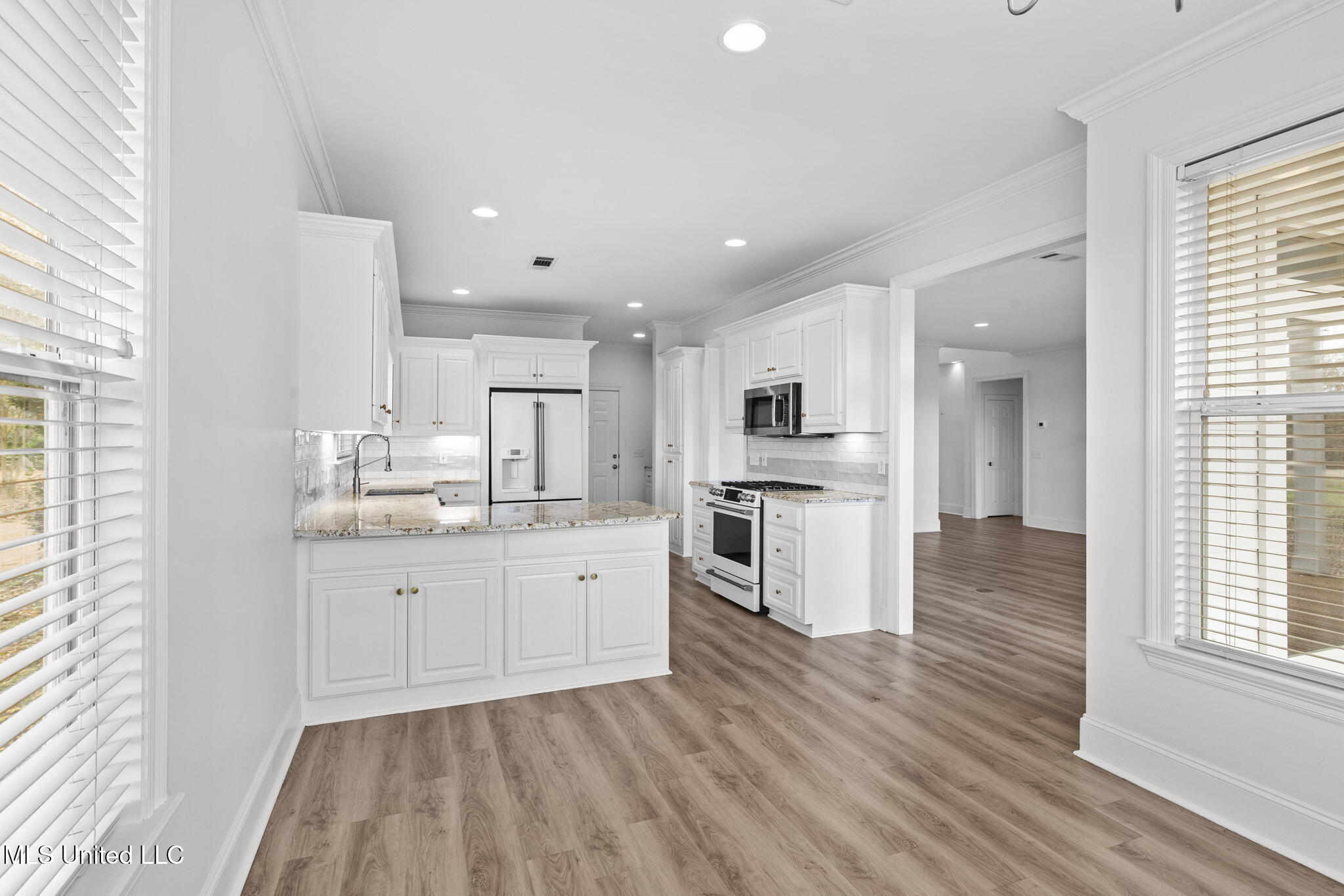 875 Robinson Road Canton, MS 39046 - Photo 33 of 97 37-web-or-mls-875 Robinson-2025-37