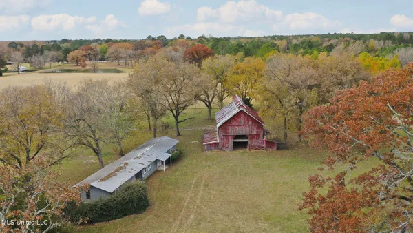 $559,000 | 875 Robinson Road, Canton, MS 39046