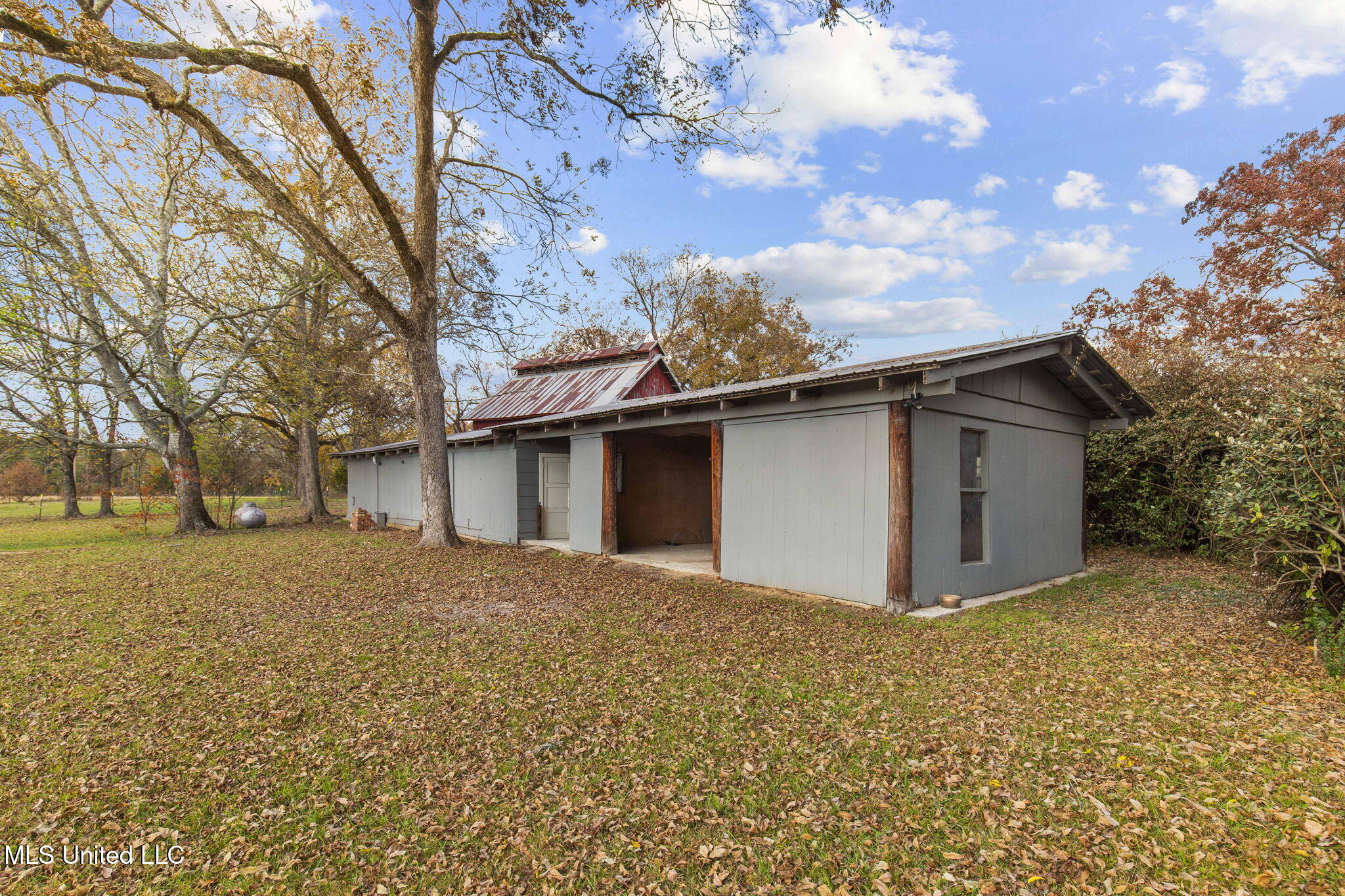 875 Robinson Road Canton, MS 39046 - Photo 6 of 97 84-web-or-mls-875 Robinson-2025-84