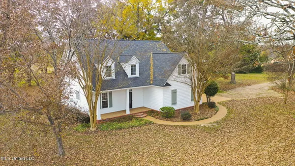 $559,000 | 875 Robinson Road, Canton, MS 39046