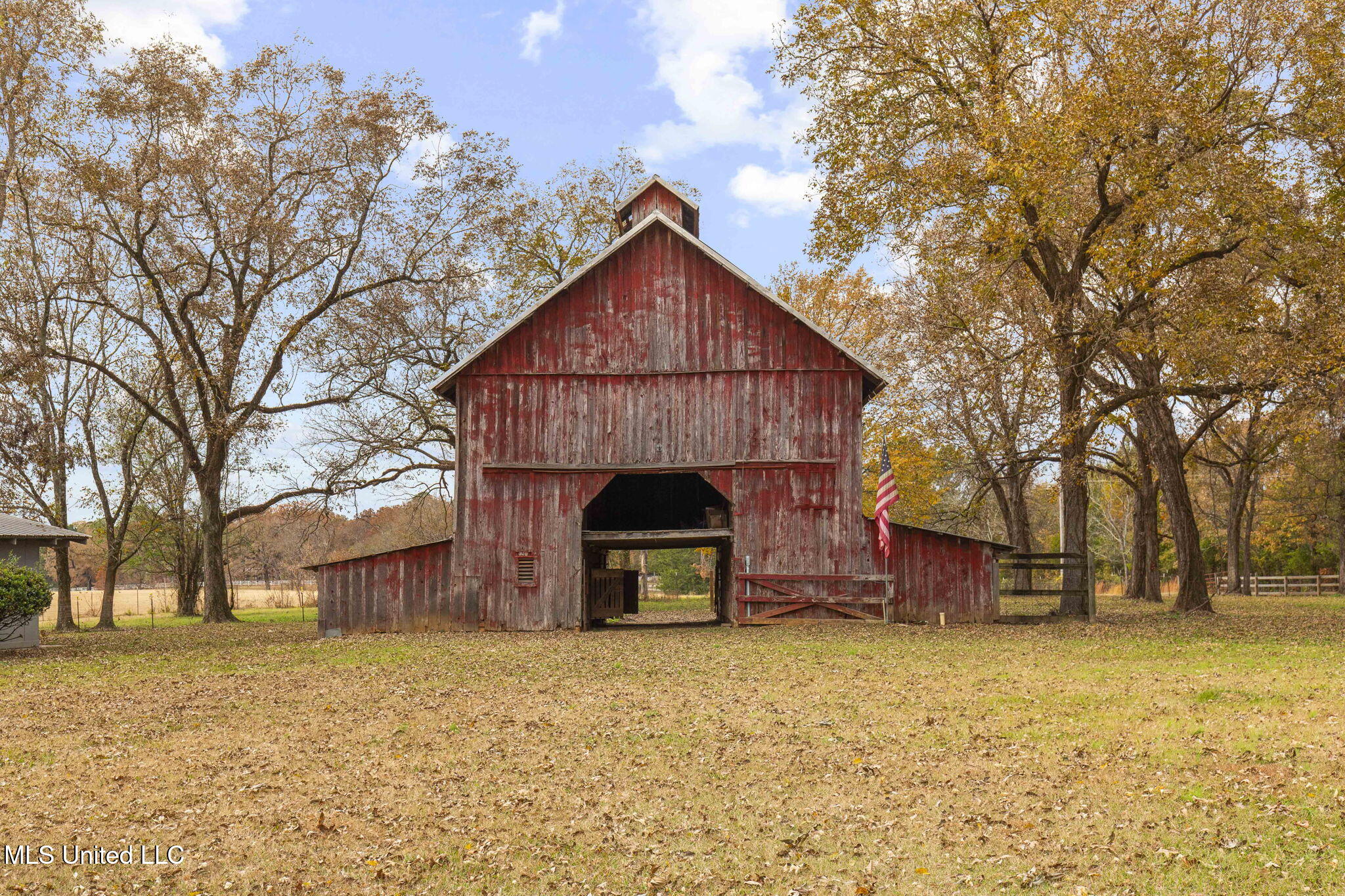875 Robinson Road Canton, MS 39046 - Photo 89 of 97 5-web-or-mls-875 Robinson-2025-4