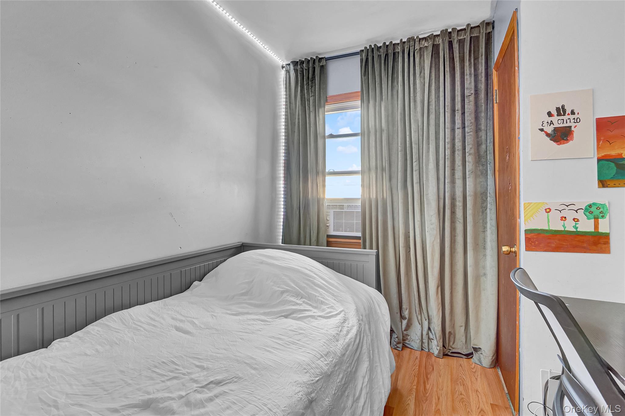 150-27 16th Road Queens, NY 11357 - Photo 15 of 20