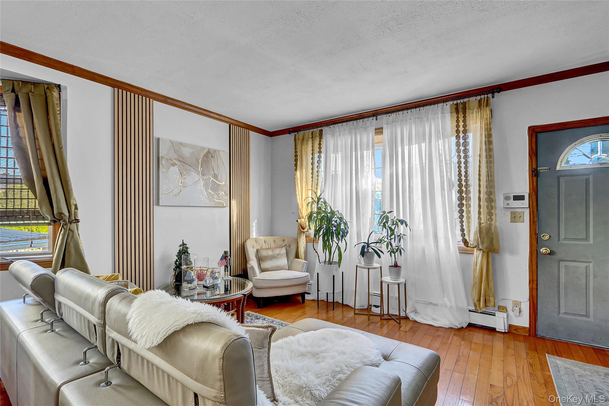 150-27 16th Road Queens, NY 11357 - Photo 4 of 20