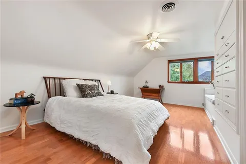 $1,199,000 | 2055 Outlook Drive, Pittsburgh, PA 15241
