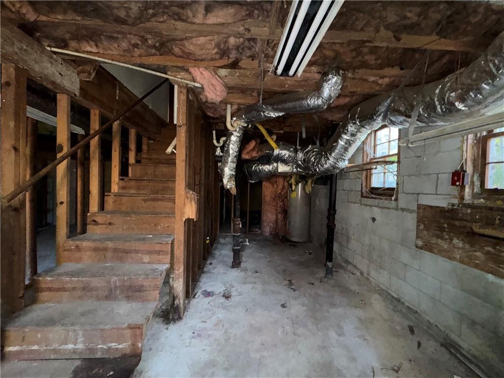3955 Demooney Road Atlanta, GA 30349 - Photo 20 of 26 a view of under construction room and staircase
