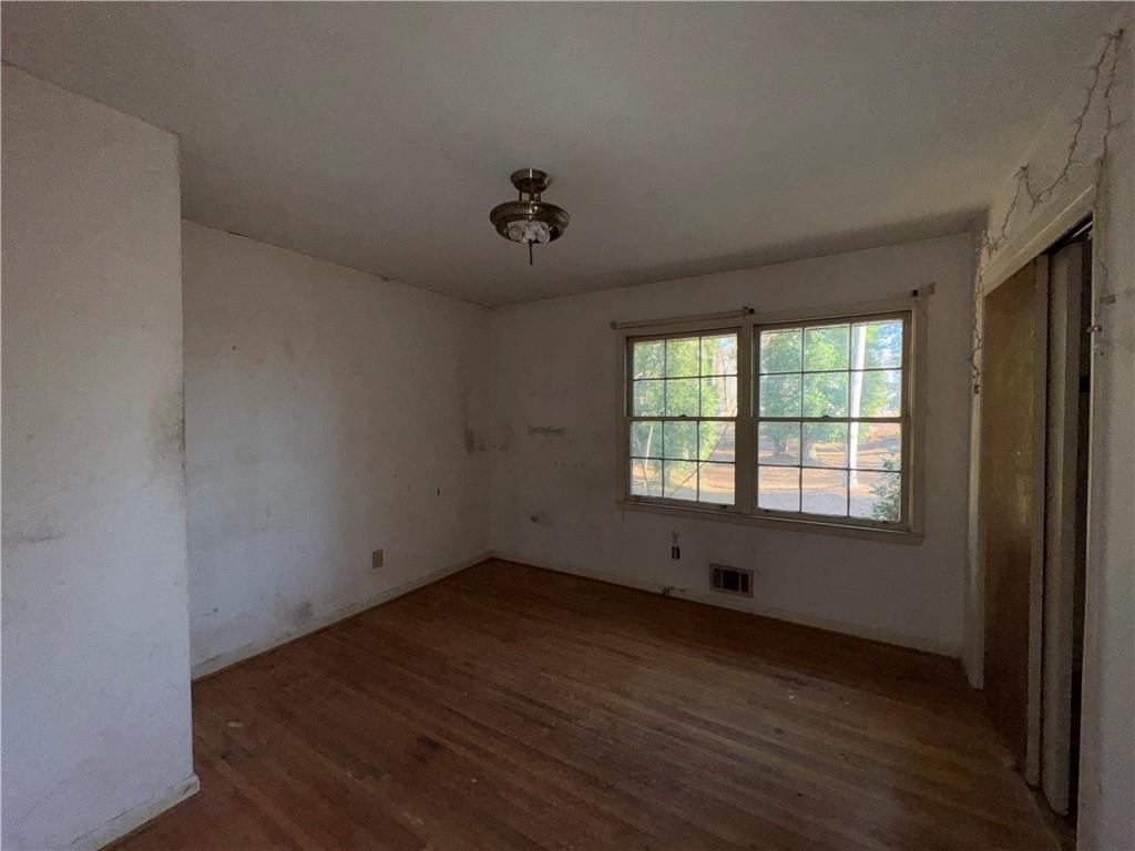 3955 Demooney Road Atlanta, GA 30349 - Photo 8 of 26 a view of an empty room with a window