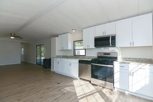 $159,000 | 290 Calef Highway, Unit A6, Epping, NH 03042