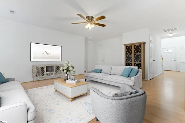 $2,000 | 301 Carnahan Drive, Spartanburg, SC 29306