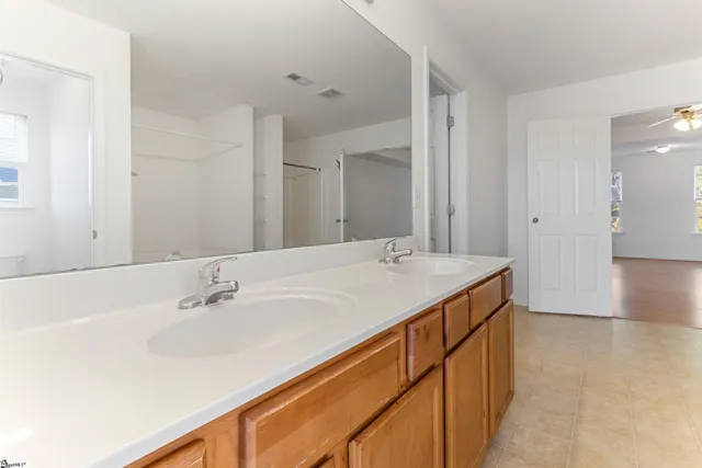 $2,000 | 301 Carnahan Drive, Spartanburg, SC 29306