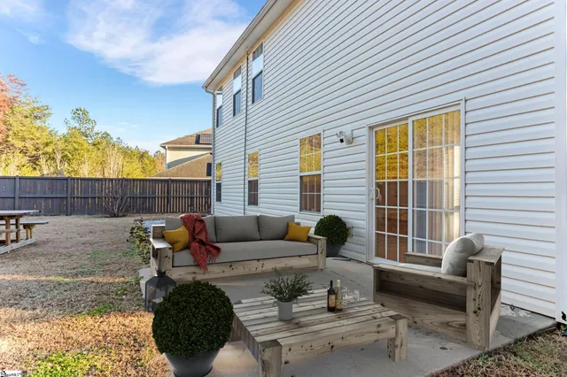 $2,000 | 301 Carnahan Drive, Spartanburg, SC 29306