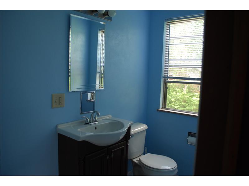 310 Golf Club Road Anderson, IN 46011 - Photo 10 of 16 Gallery Image 10