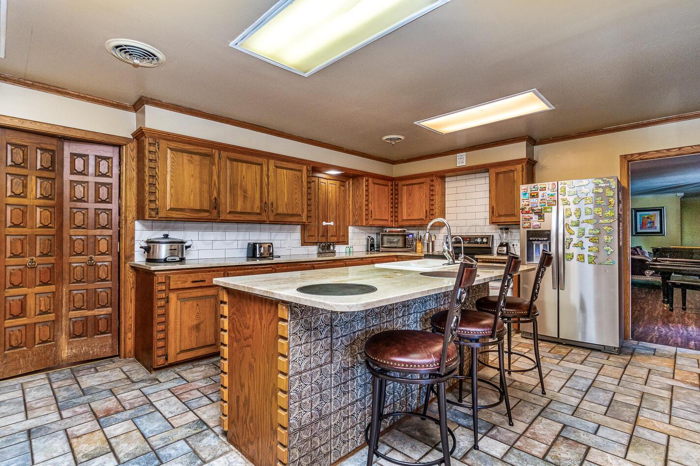 1900 Hemlock Street Borger, TX 79007 - Photo 11 of 48 1900_Hemlock Interiors-109
