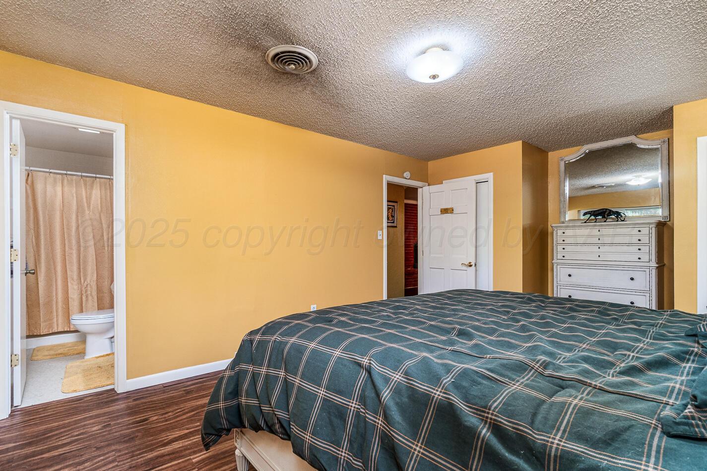 1900 Hemlock Street Borger, TX 79007 - Photo 14 of 48 1900_Hemlock Interiors-112