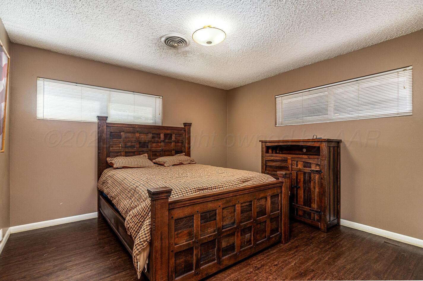 1900 Hemlock Street Borger, TX 79007 - Photo 19 of 48 1900_Hemlock Interiors-117
