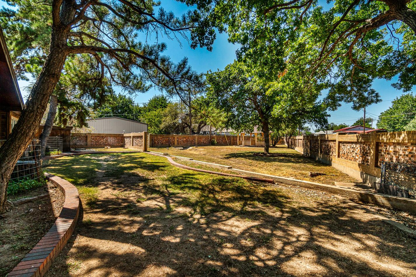 1900 Hemlock Street Borger, TX 79007 - Photo 6 of 48 1900_Hemlock Exteriors-8