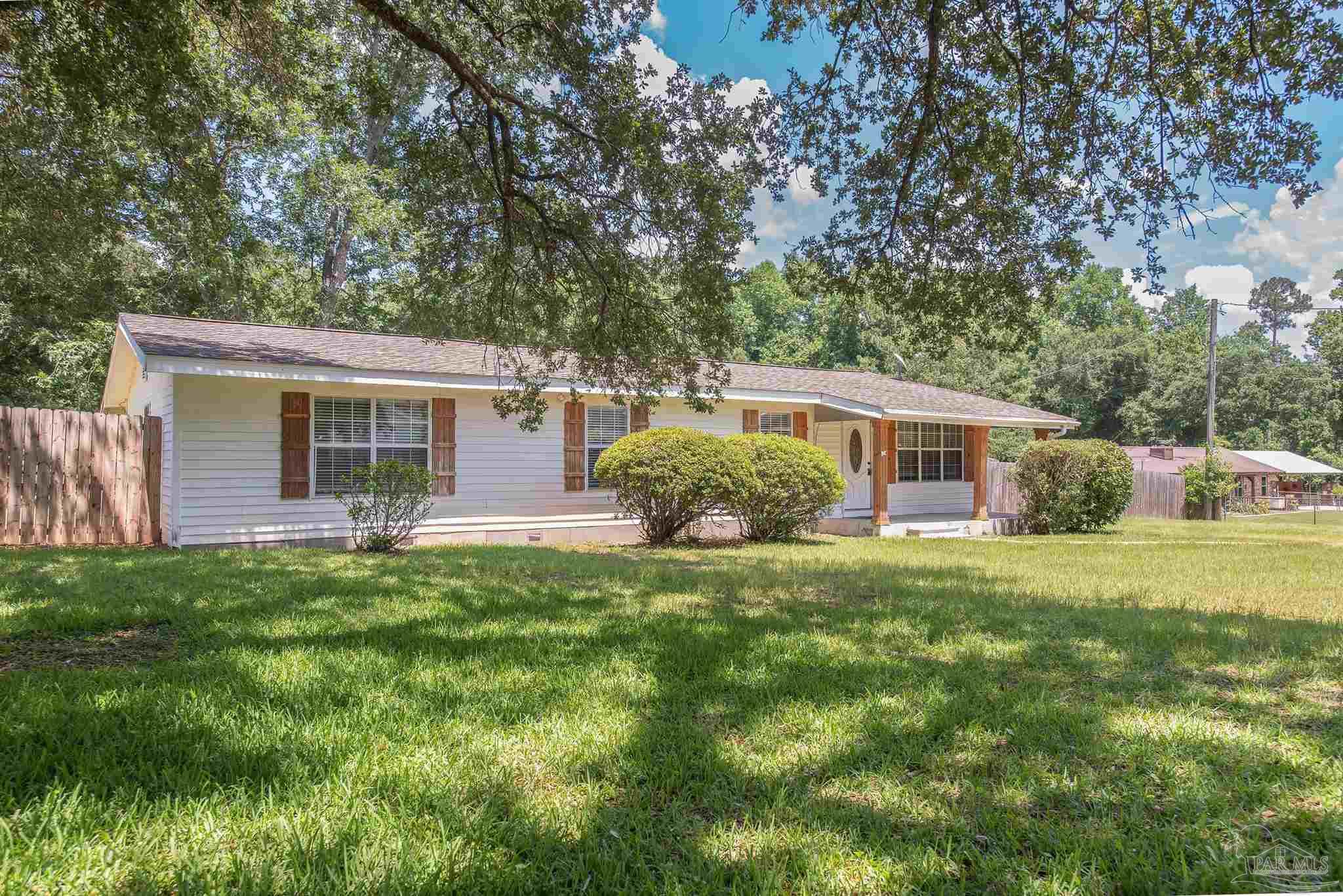1358 Tate Road Cantonment, FL 32533 - Photo 2 of 45