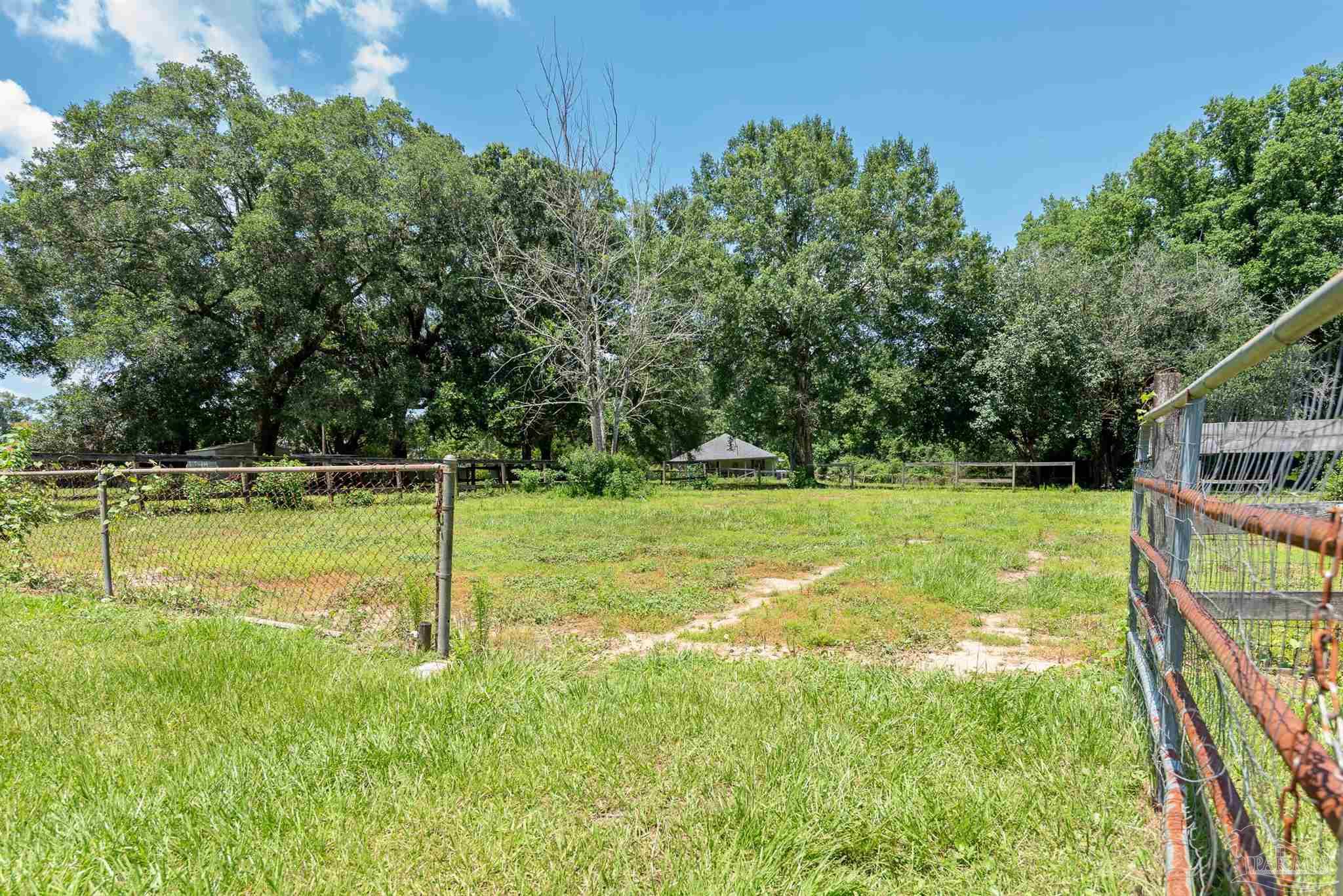 1358 Tate Road Cantonment, FL 32533 - Photo 28 of 45
