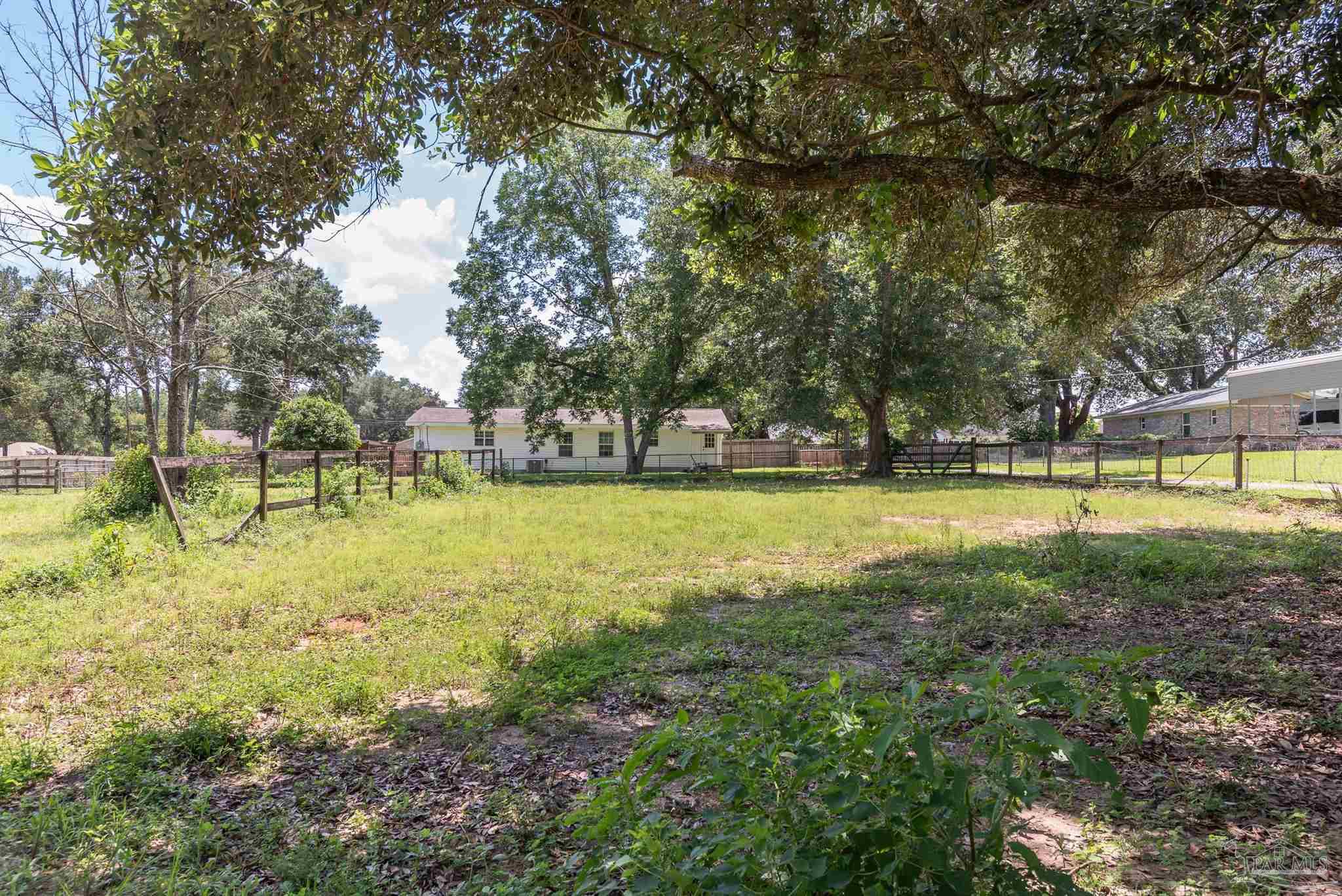 1358 Tate Road Cantonment, FL 32533 - Photo 31 of 45