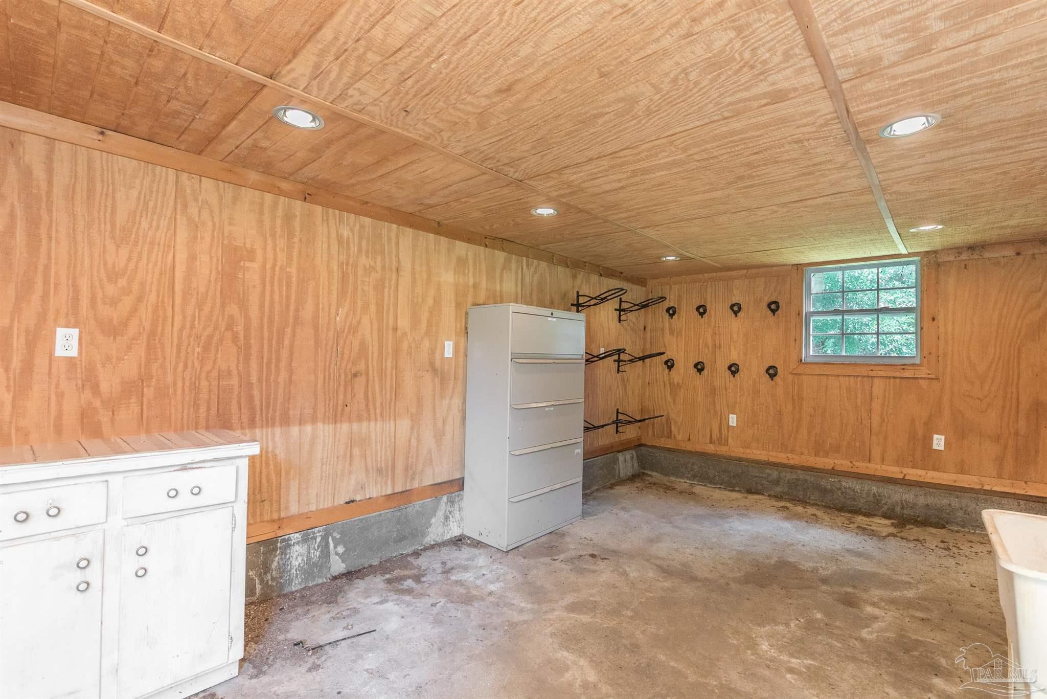 1358 Tate Road Cantonment, FL 32533 - Photo 40 of 45